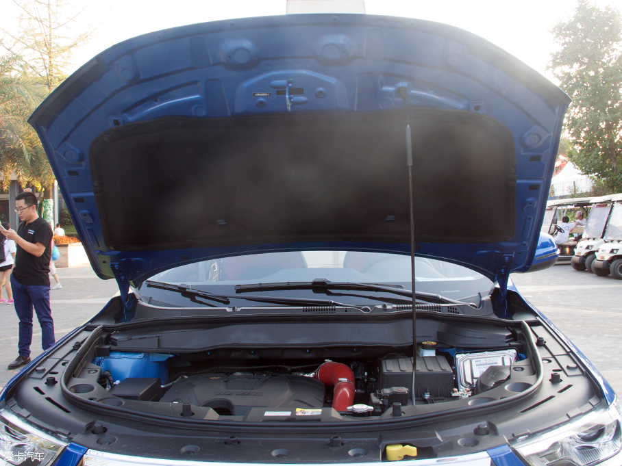 六邊形格柵更運動？哈弗H2藍標版實拍