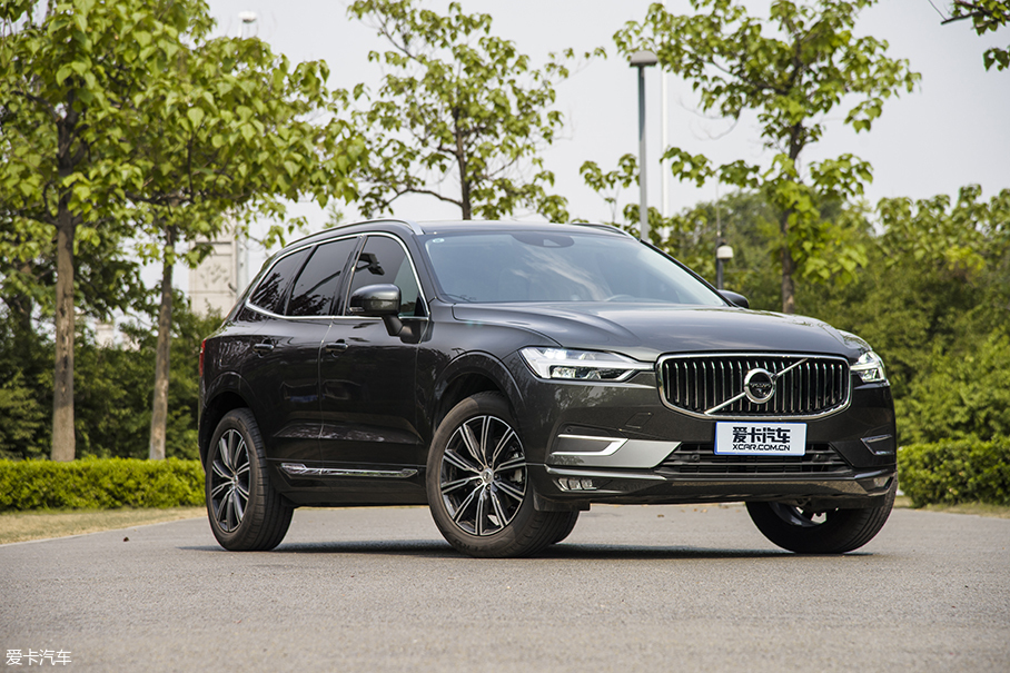 沃尔沃XC60/宝马X3设计对比