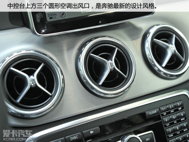 奔驰GLA45 AMG