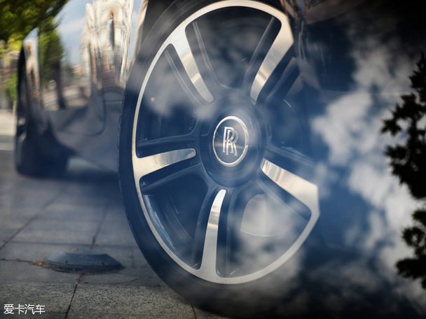 劳斯莱斯魅影