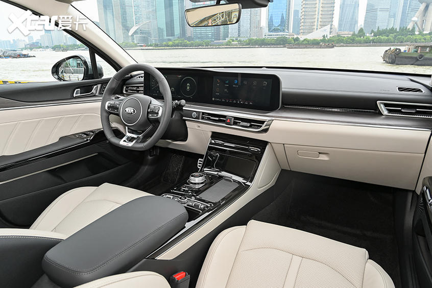 實拍起亞國產版K5凱酷