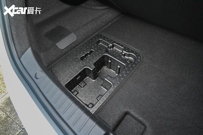 實拍比亞迪漢DM