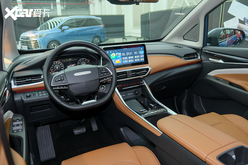 實拍上汽大通G50 PLUS