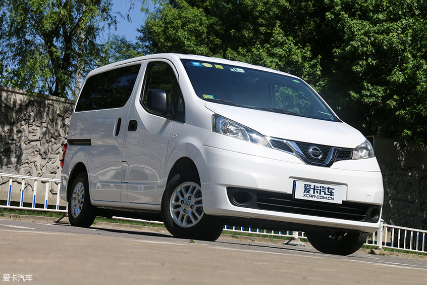 NV200