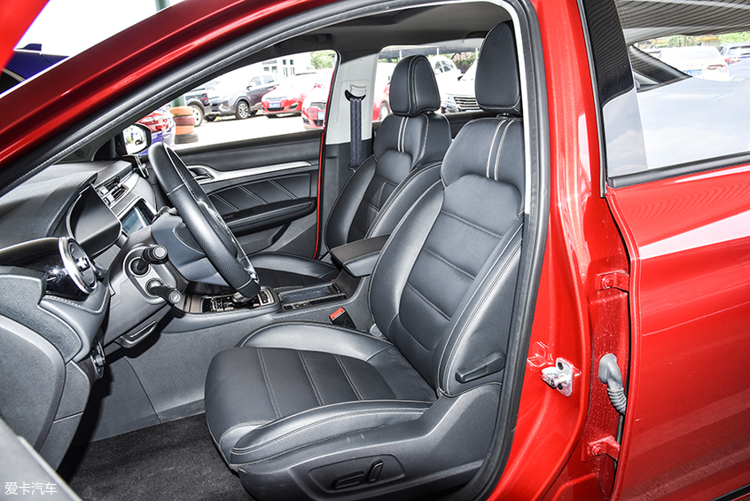 名爵6插電混動；性能；Trophy版；即舒適又有性能