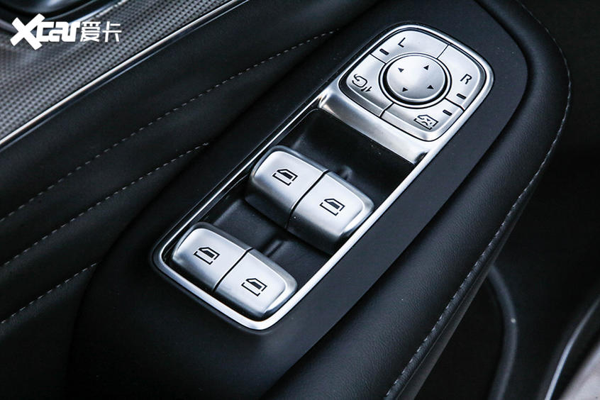 榮威ERX5 eMAX實(shí)拍