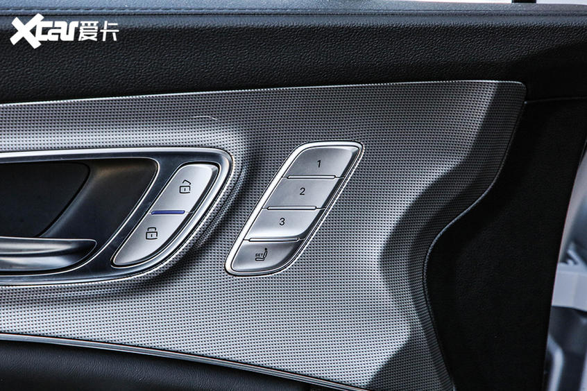 榮威ERX5 eMAX實(shí)拍