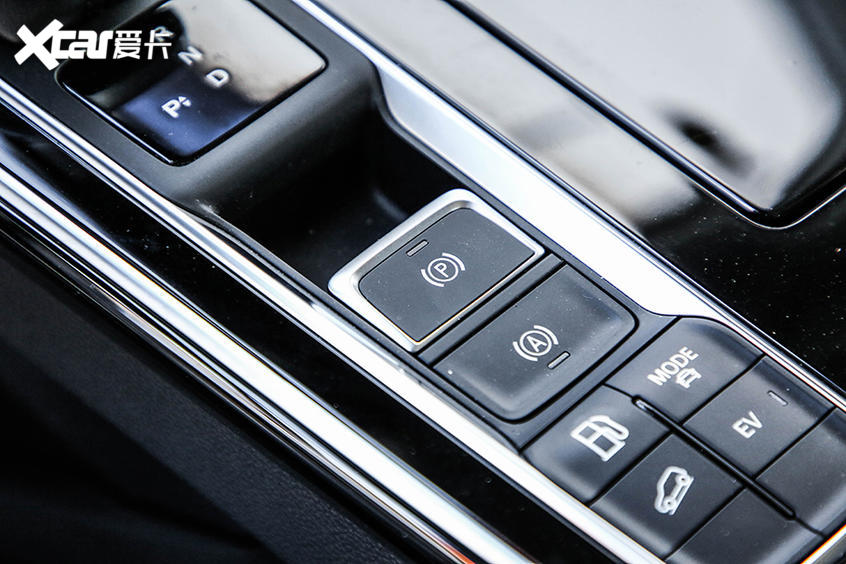 榮威ERX5 eMAX實(shí)拍