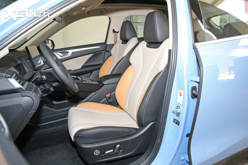 實(shí)拍WEY瑪奇朵