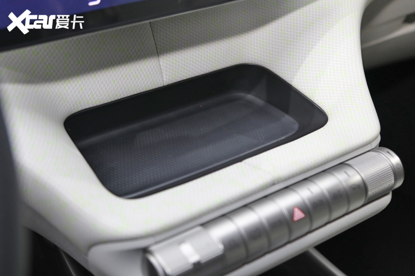 實拍比亞迪海豚