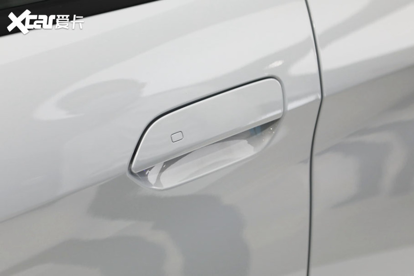 實拍比亞迪海豚