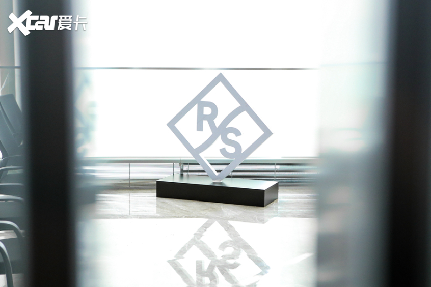 罗德与施瓦茨4D汽车雷达模拟器