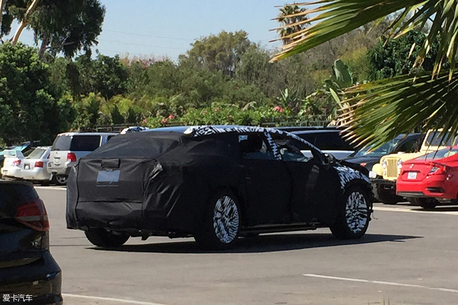 5200mm3500mmFaraday Future׿չȫƵĵ綯רõڳڿռϵľ޴ơ