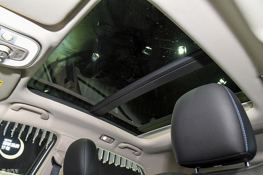 2017上海車(chē)展 比亞迪元EV靜態(tài)評(píng)測(cè)