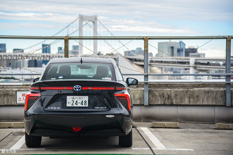 日本试驾丰田Mirai燃料电池汽车