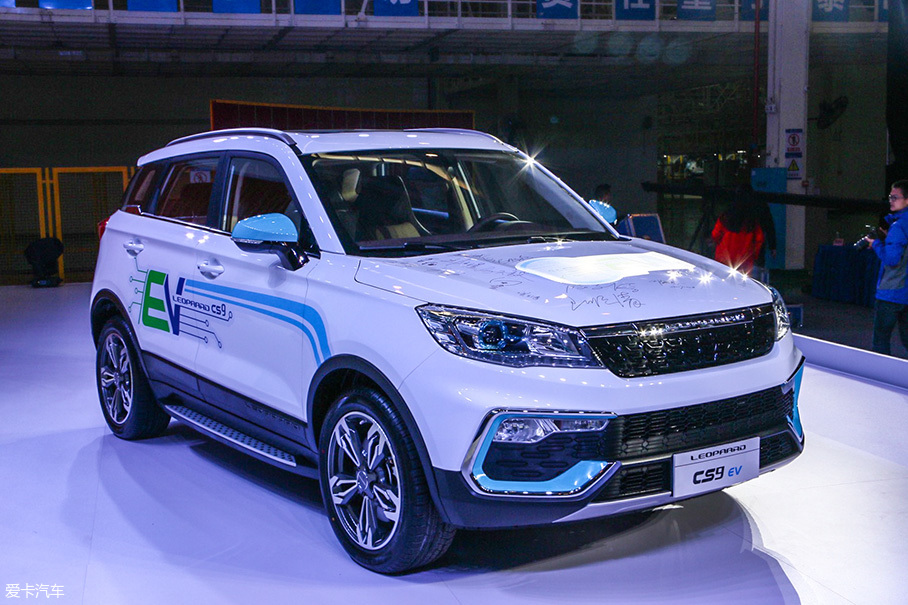 實(shí)拍獵豹CS9 EV