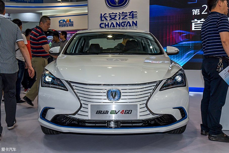 實拍全新長安逸動EV460