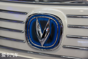 實拍全新長安逸動EV460