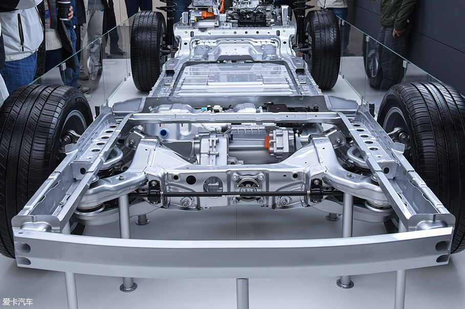 理想智造ONE正式發布