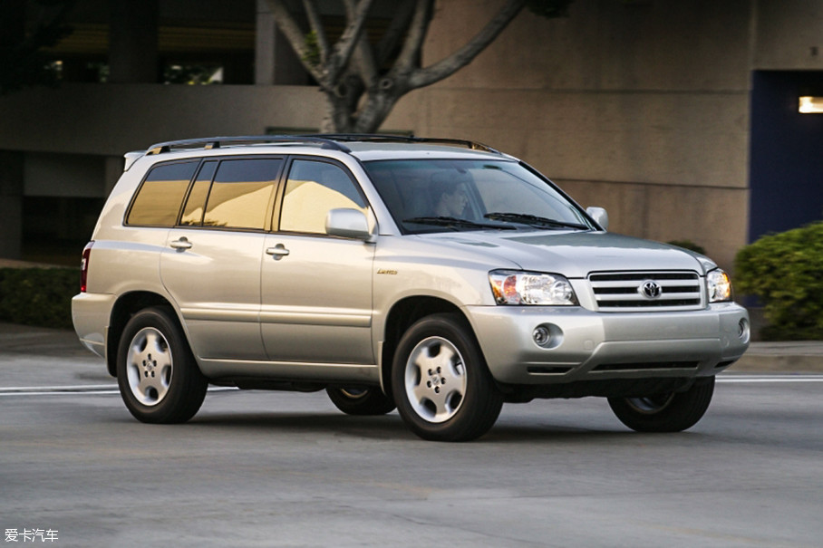 2000꣬ʱձ׷ƳSUV͵ʱ򡣶ʱȴԥضλΪ˳SUV