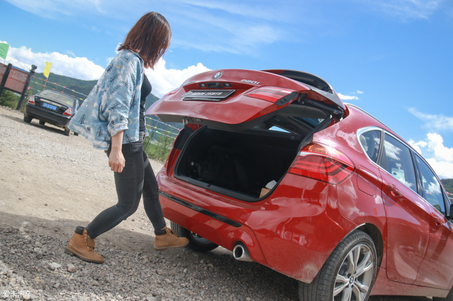 新款2系旅行車(chē)