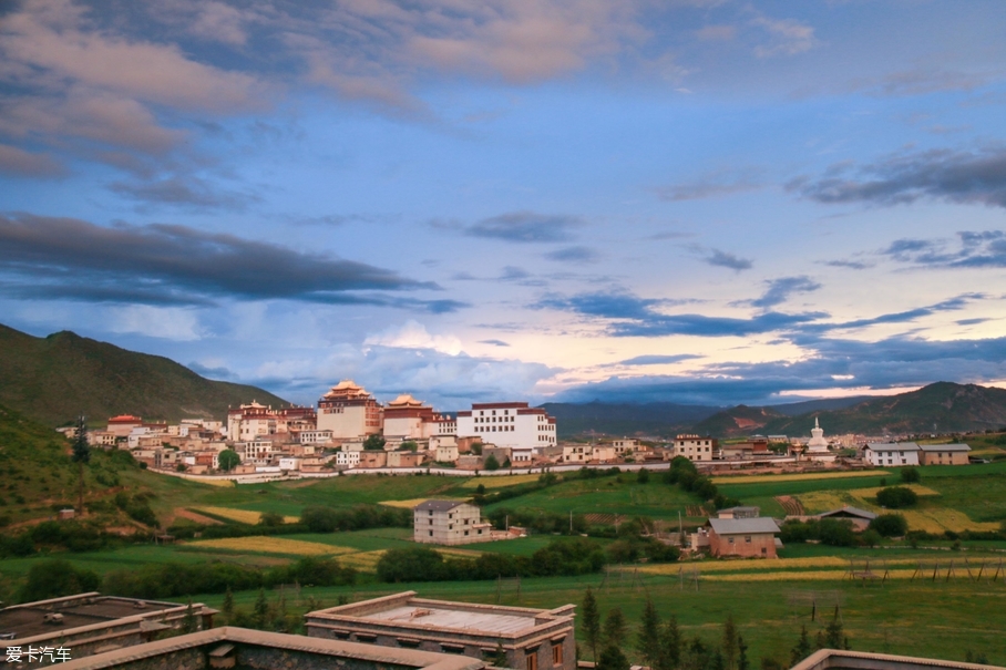 新款2系旅行車(chē)