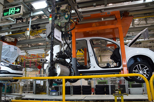 【图文】奔腾X40最新消息 | 探秘一汽轿车工厂