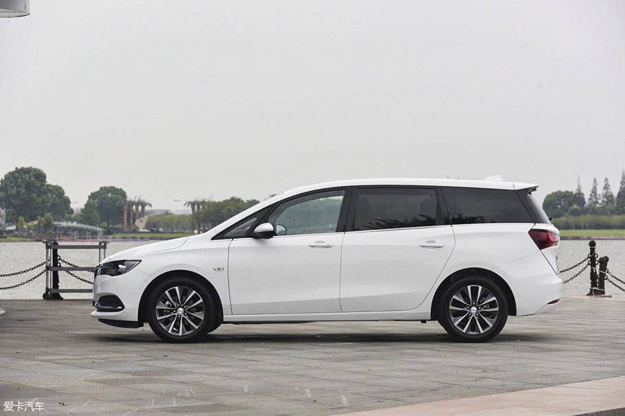 上汽通用別克GL6