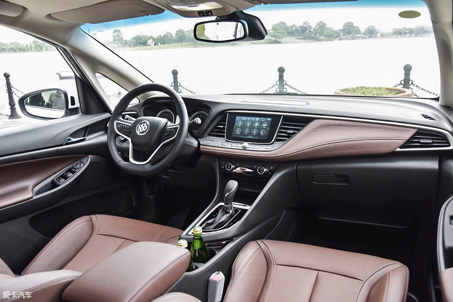 上汽通用別克GL6