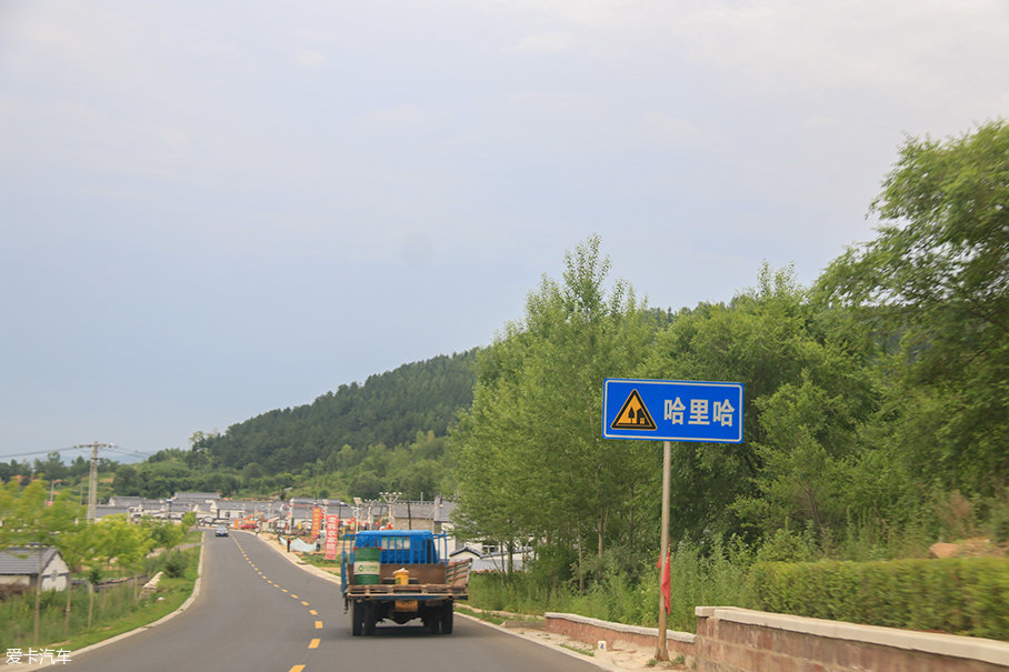 跋山涉水过草原 Jeep自由侠避暑游记