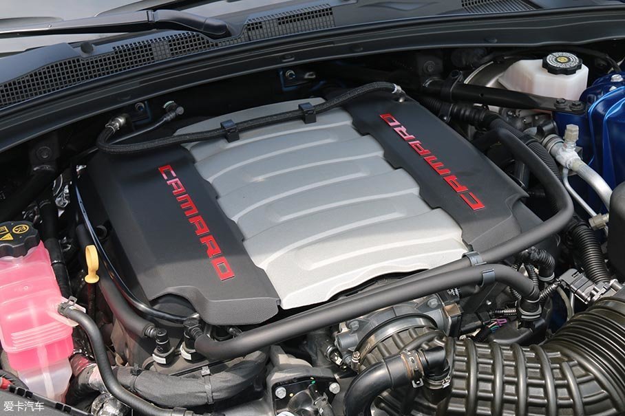 SSһ̨ΪLT16.2L V8Ȼʴﵽ339kW455PsֵŤΪ617Nm