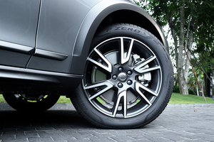 2019T5 AWD  Ϻ܇(ch)չ