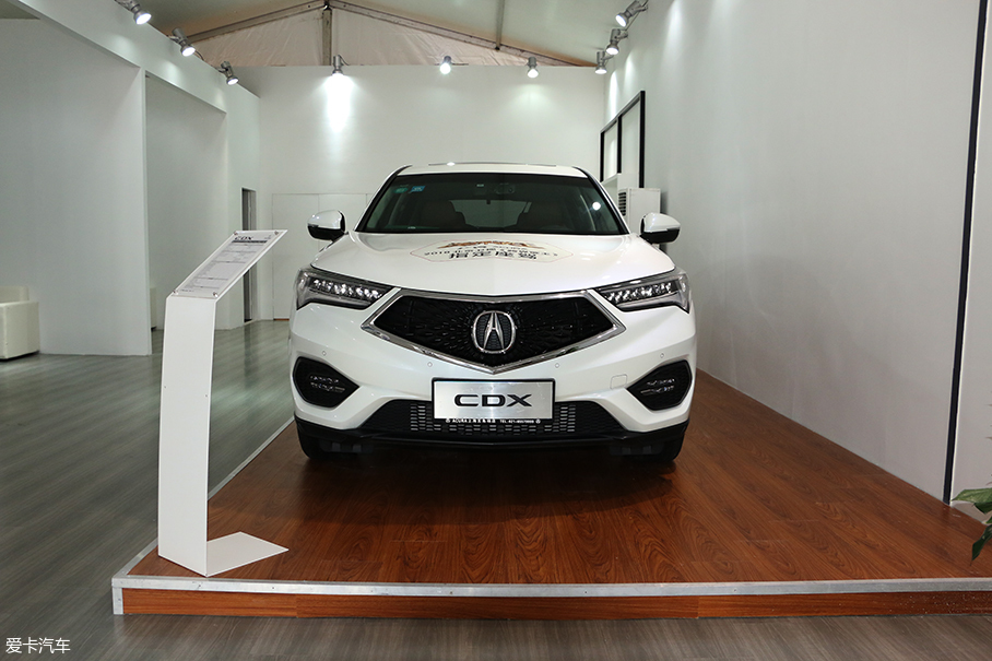 CAS展上的奇点汽车