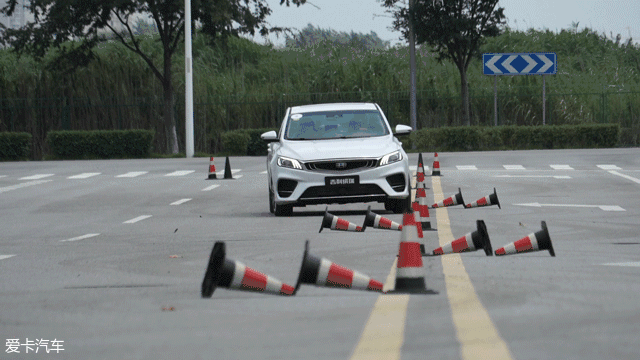 吉利缤瑞；紧凑型车；10万级家轿