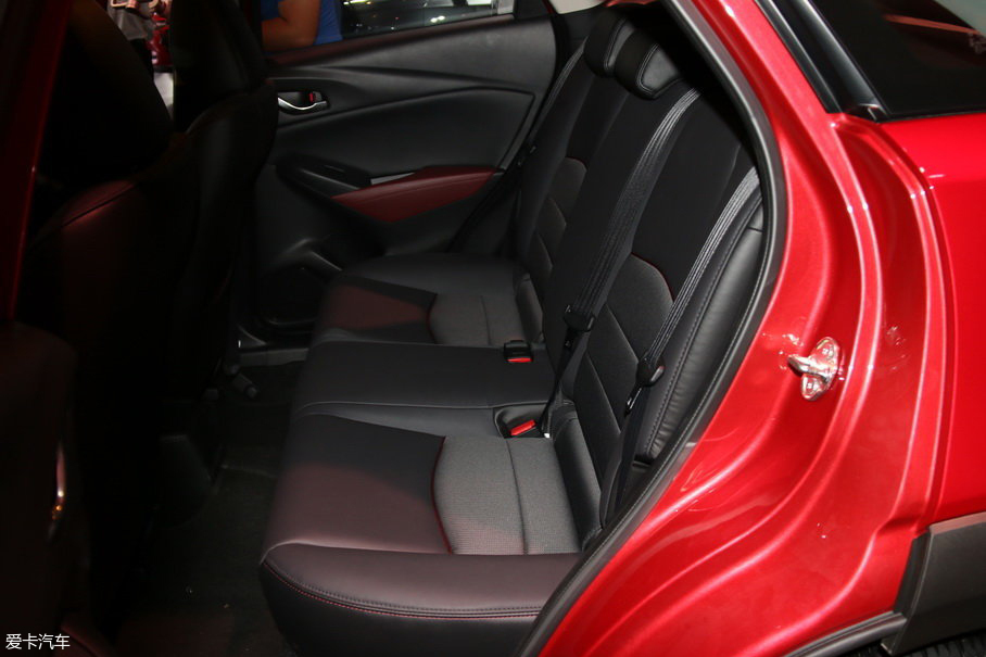 CX-3 對(duì)比 勁客