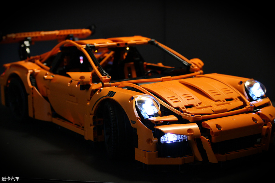 ̨ʱ911 GT3 RSģͣڹۼ۸ߴ3000ңһЩû޵˵Ƿǳġһ΢ЩƴװðڷڼҲǷǳѡ