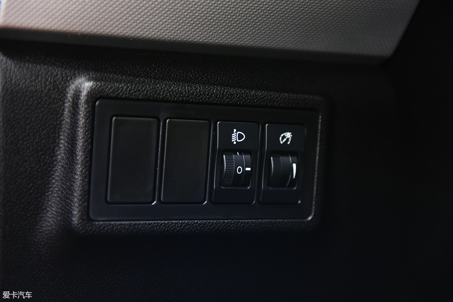 哪吒N01;哪吒汽車;合眾新能源