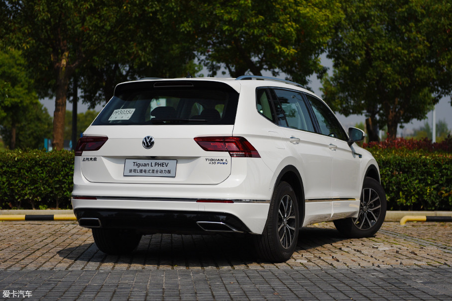 β˫ɫƣײͽΪװΣβȼͳϵġڡ͡TIGUAN L⣬ˡ430 PHEV