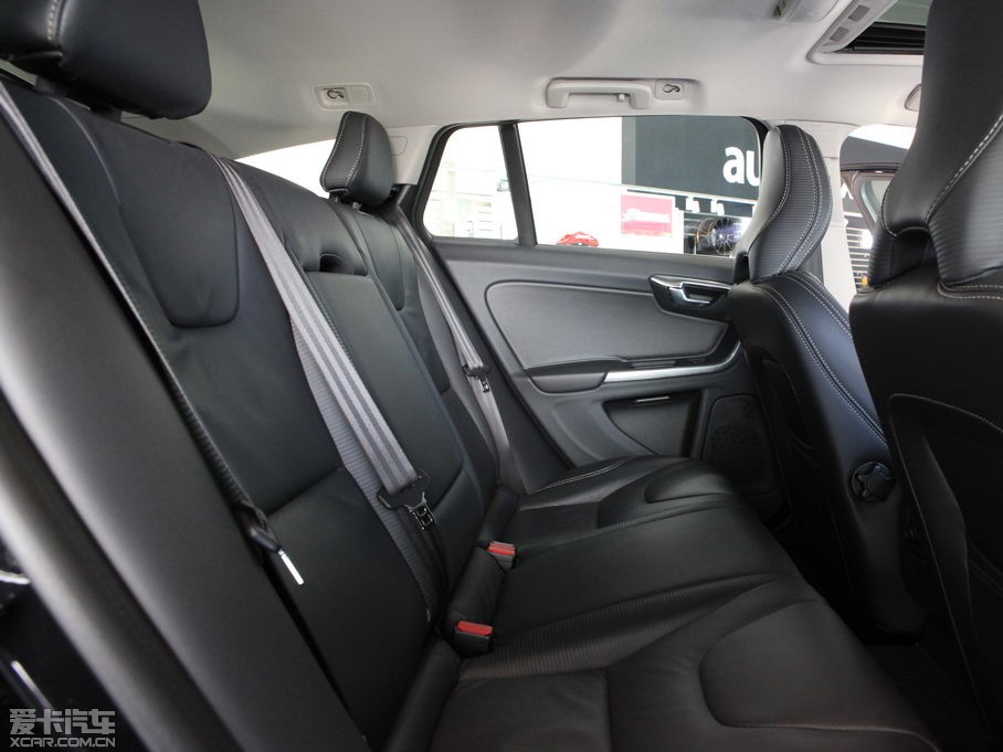 2013֠V60 3.0 T6 R-Design \Ӱ