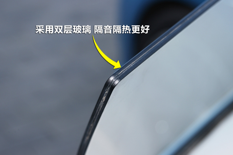 欧陆gtc 4.0t v8 敞篷版 车窗玻璃