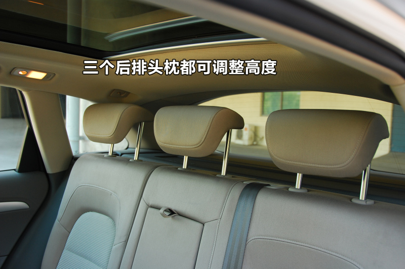 后排头枕