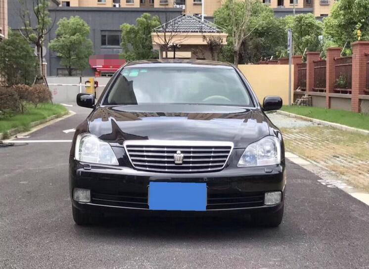 丰田 皇冠 2005款 3.0l saloon