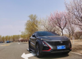 2021���UNI-T�˶��� 1.5T �콢��