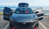 2021���UNI-T�˶��� 1.5T �콢��