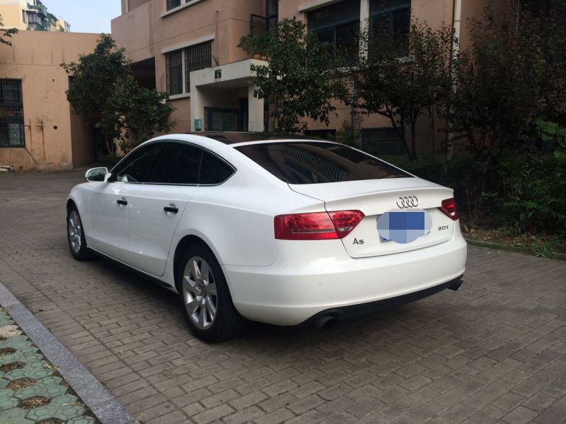 奥迪 奥迪a5双门 2012款 20tfsi coupe