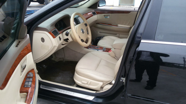 别克君越 2006年上牌