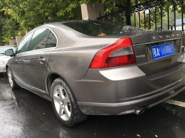 武汉沃尔沃s80l2011年上牌二手车报价_多少钱,2011年上牌的沃尔沃s80l