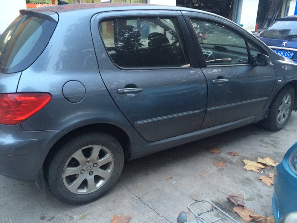 2011年上牌标致307