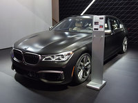 20177ϵ M760i xDrive