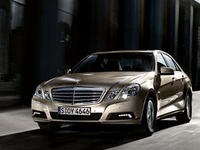 2010E E 200 CGIŰ
